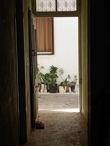 Kritsa Kreta, Kritsa: Wohnung mit Balkon zu verkaufen (Renovierung im Gange) Wohnung kaufen